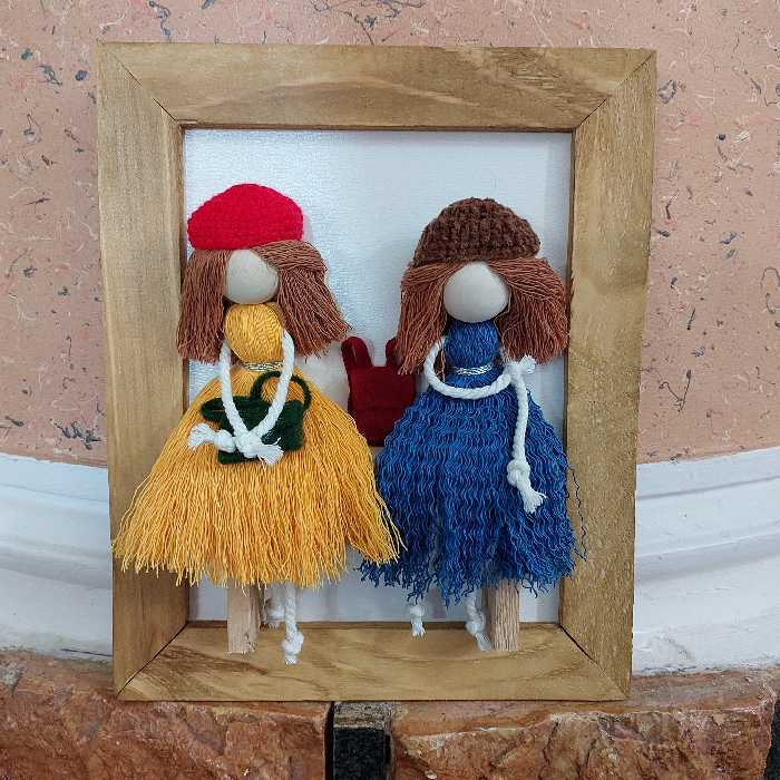 قاب عروسک مکرومه دو نفره 