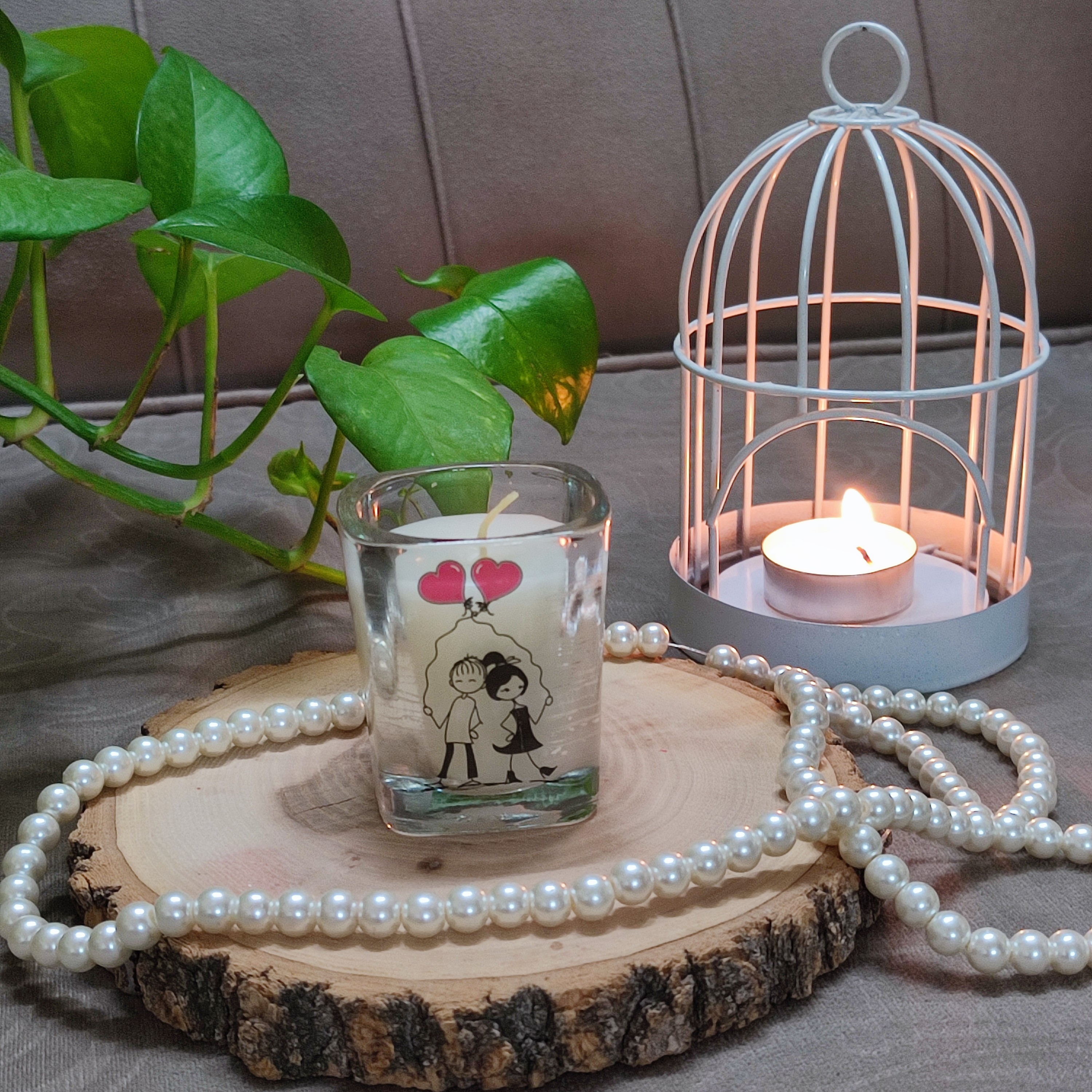 شمع لیوانی (شاتی) طرح عاشقانه درسایزارتفاع 6 قطر5 