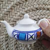 قوری کوچک  مخصوص  دم کردن زعفران  سرامیکی و دست ساز 