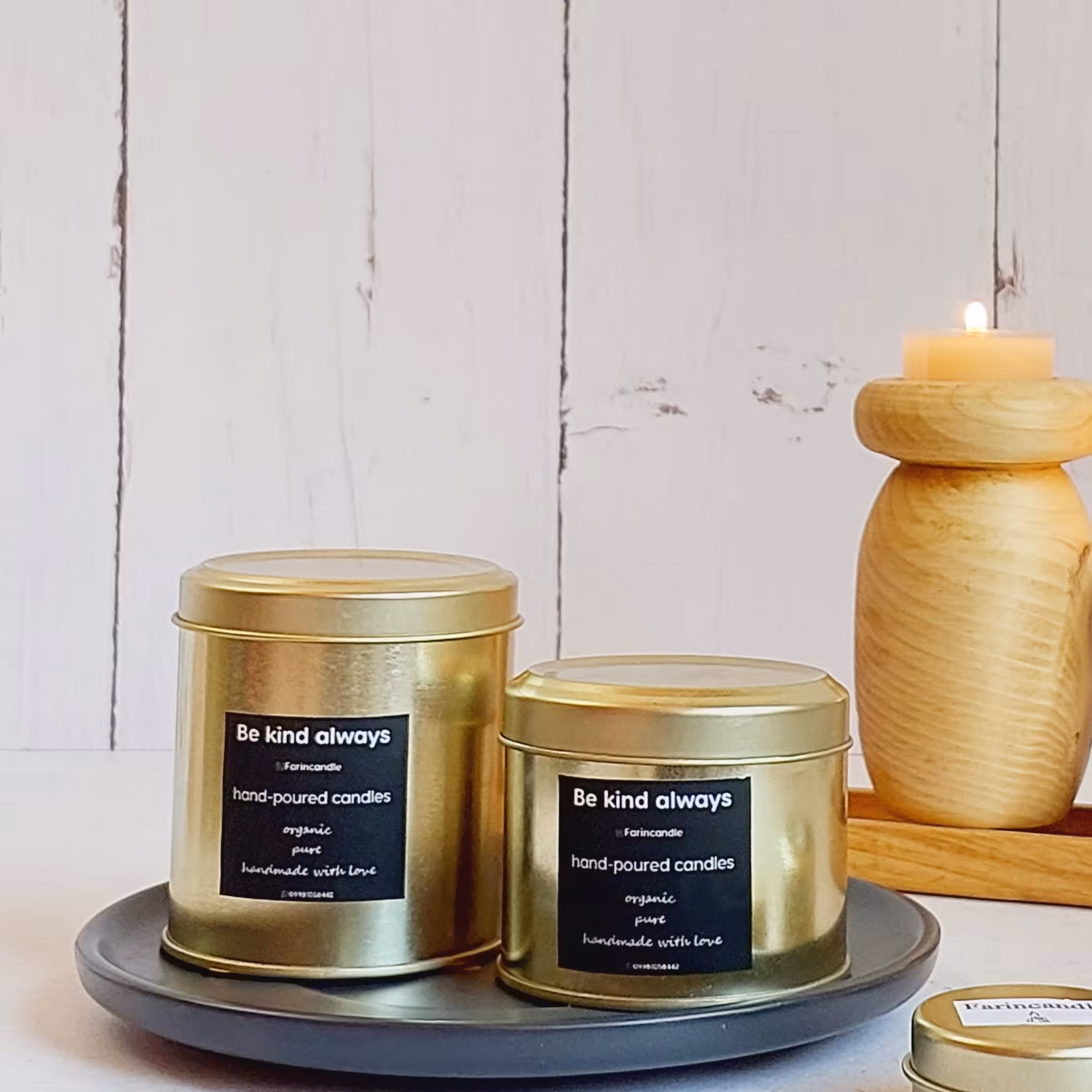 شمع قوطی فلزی بزرگ سایز دو با موم گیاهی و قوطی فلزی