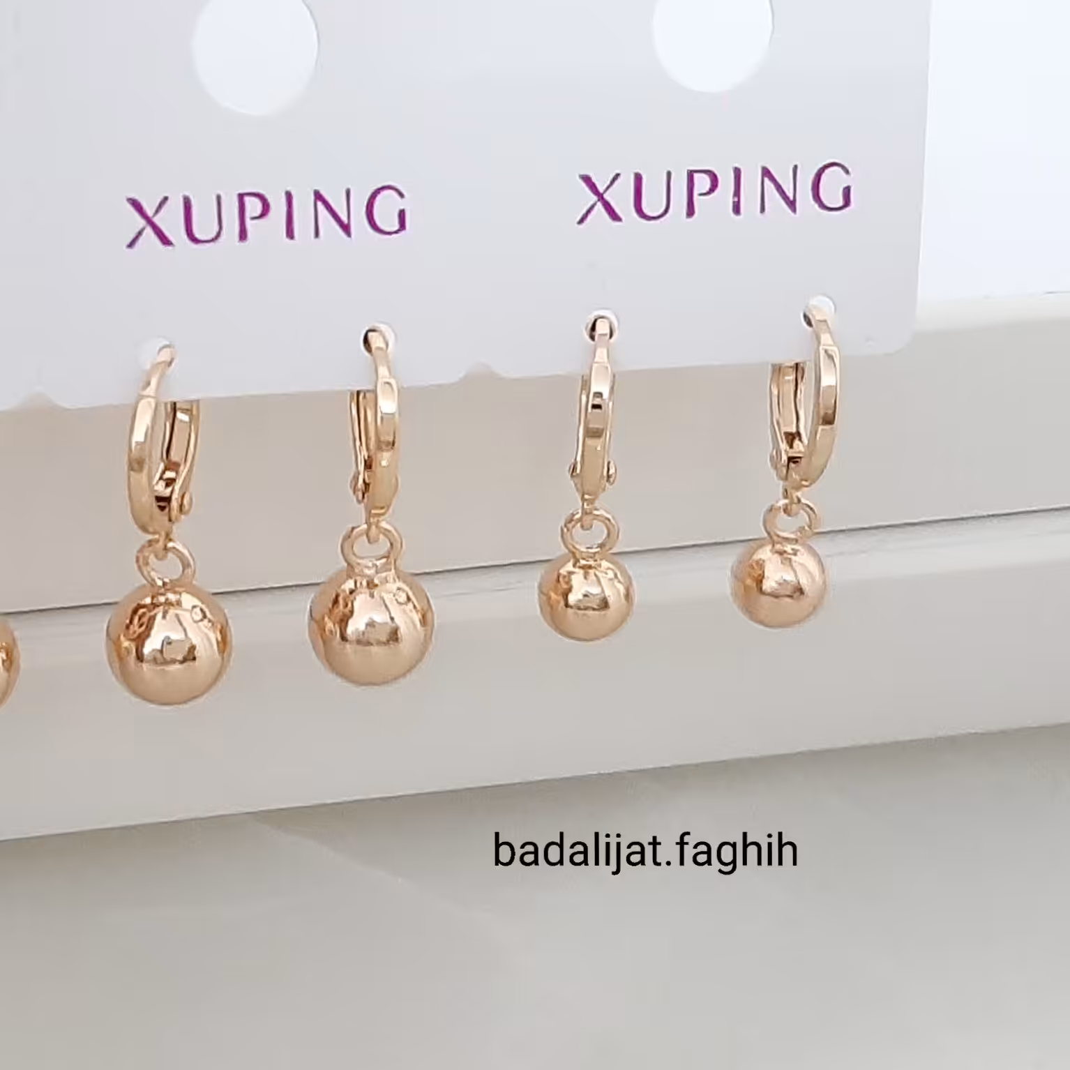 گوشواره ژوپینگ توپی در 2 سایز  پرطرفدار و فوق العاده راحت و شیک و کاملا رنگ ثابت 