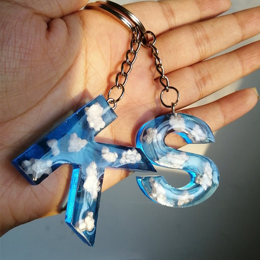 جاکلیدی رزینی نشکن طرح آسمون و ابر زنانه و مردانه