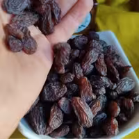 مویز هسته دار فخری مراغه درشت