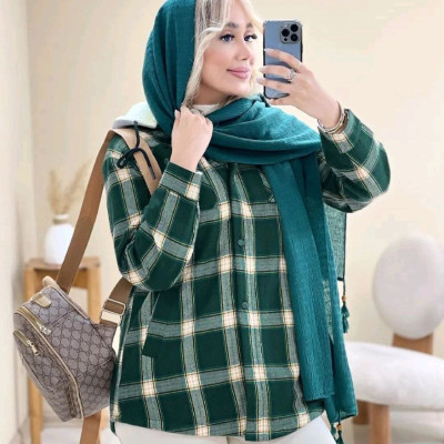 مانتو بافت پشمی موهردرجه یک داخل خز مدل شکت پشمی نگین غیرقیاس بافیک ها