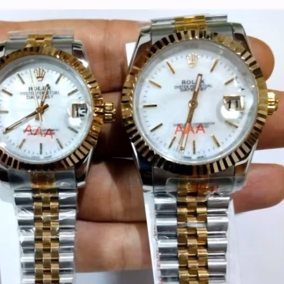 ست رولکس های کپی دیت جاست
کیفیت AAA
موتور میوتا ژاپن
قاب و بند استیل درجه یک
استیل توپر
رنگ ثابت
ضد اب
حک برند رولکس