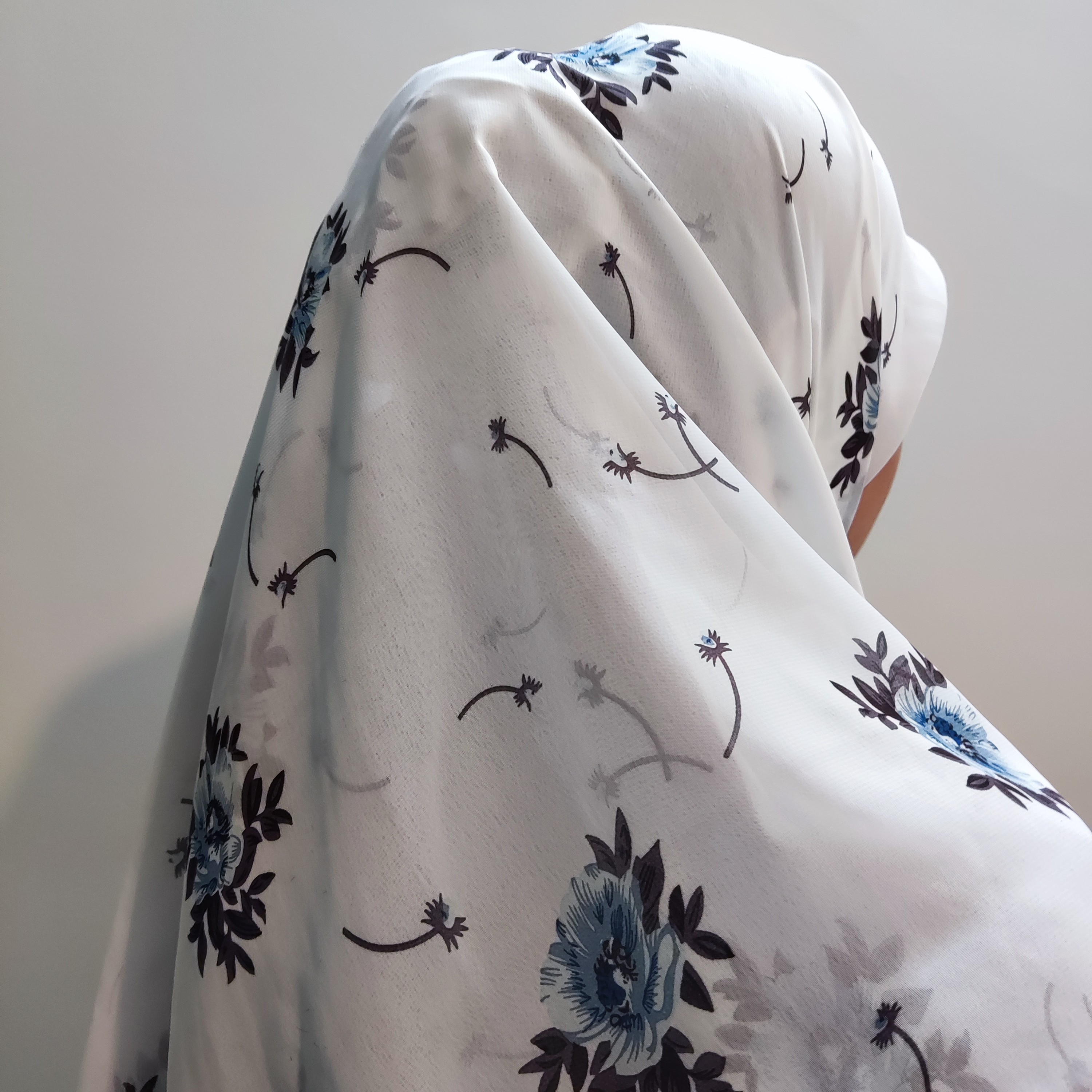 روسری حریر طرحدار