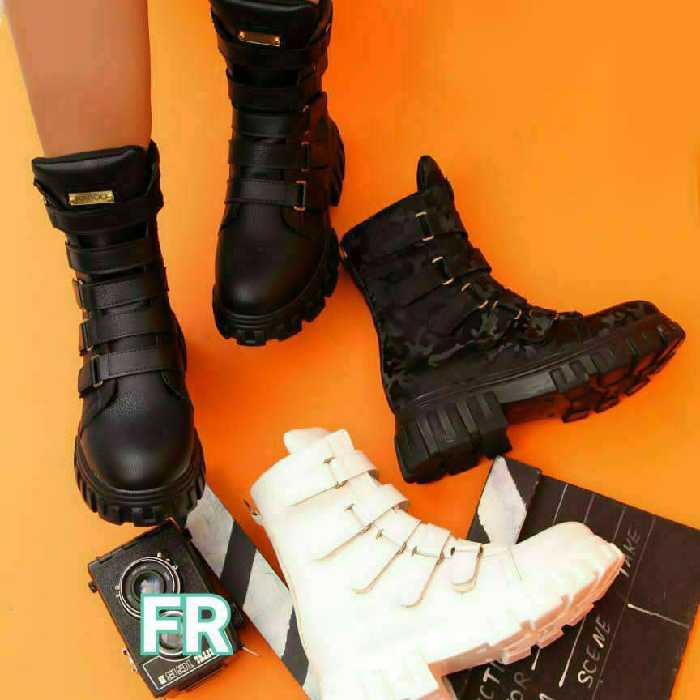 نیم بوت زنانه چسبی