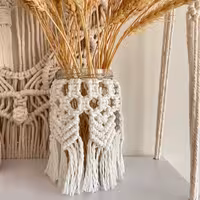 جاشمعی یا  گلدون مکرومه 