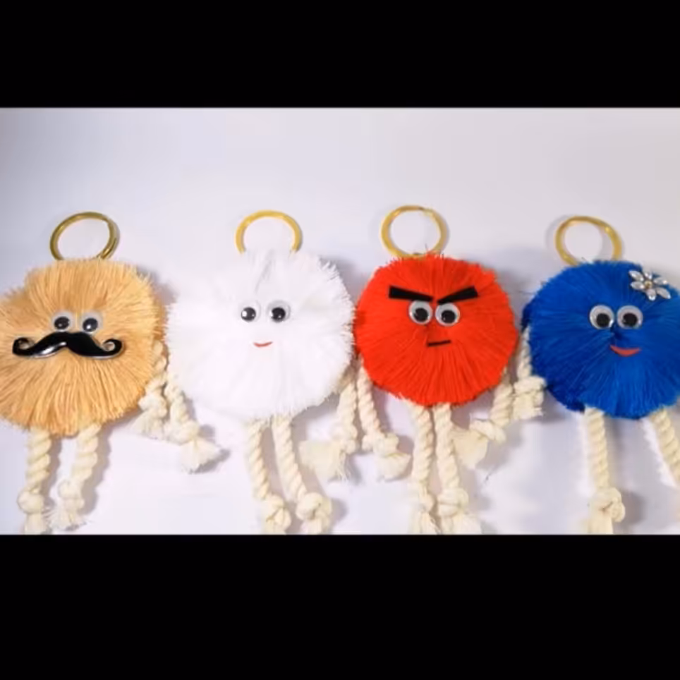 دسته کلید عروسکی طرح گوگولی پشمالو باکیفیت تضمینی 