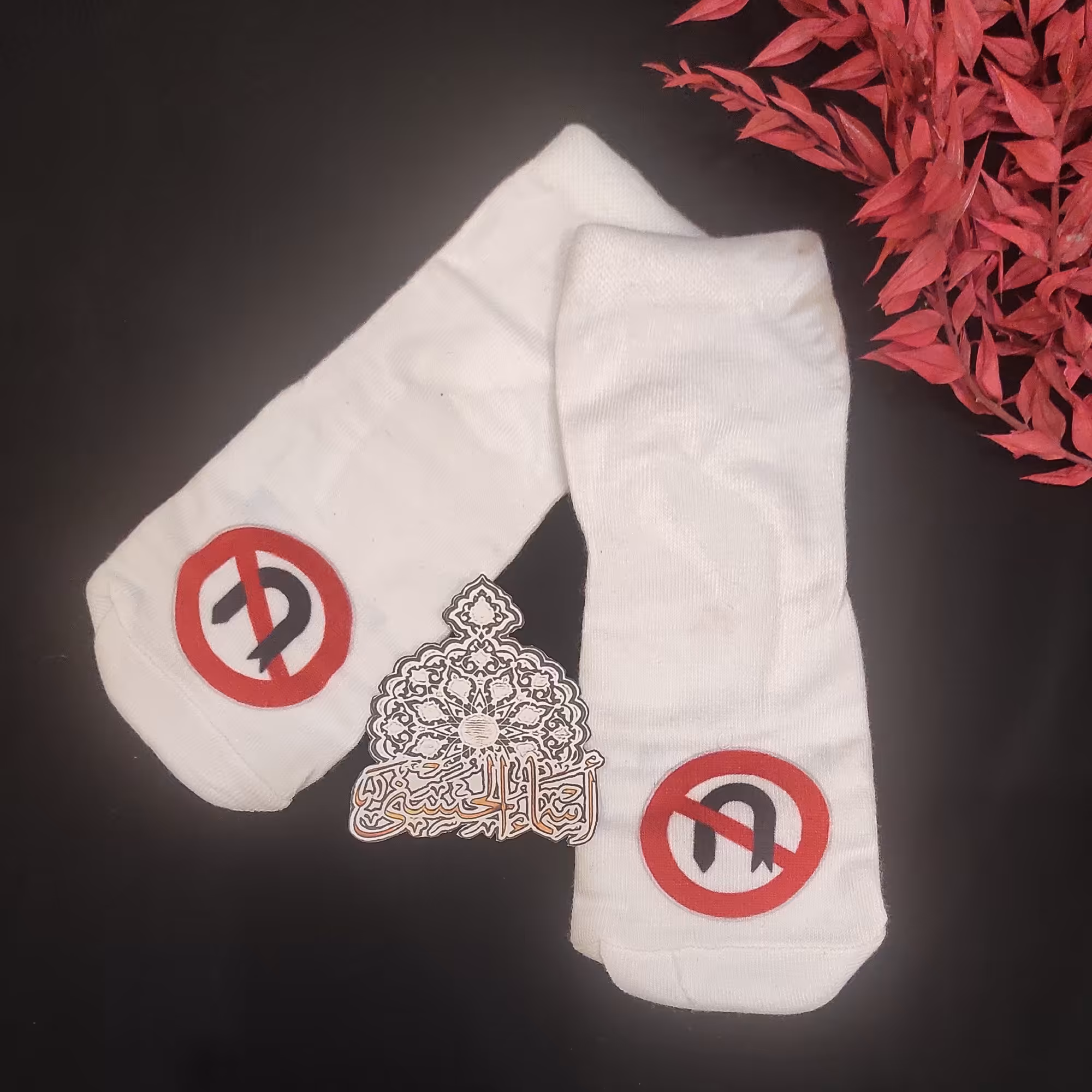 جوراب  زنانه مردانه مچی استیکری مدل 3