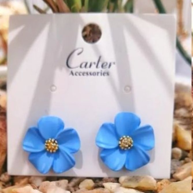 گوشواره بابونه میخ نقرهQR345