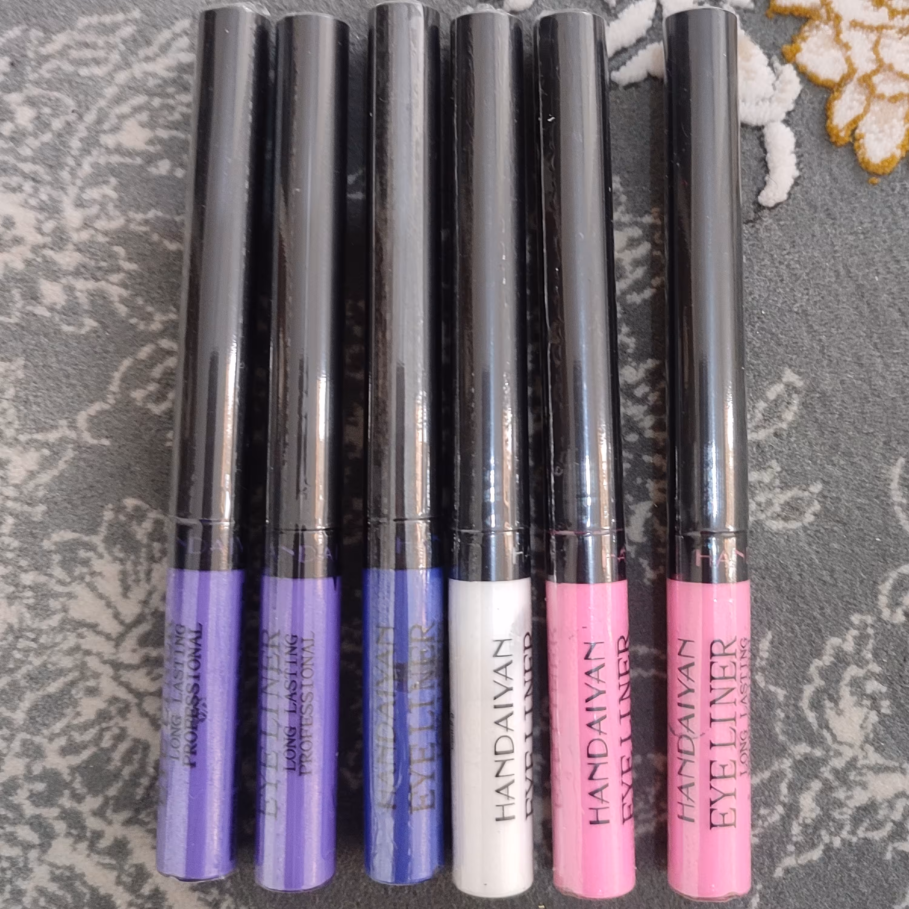 خط چشم  رنگی  مویی هندیان رنگ آبی روشن 