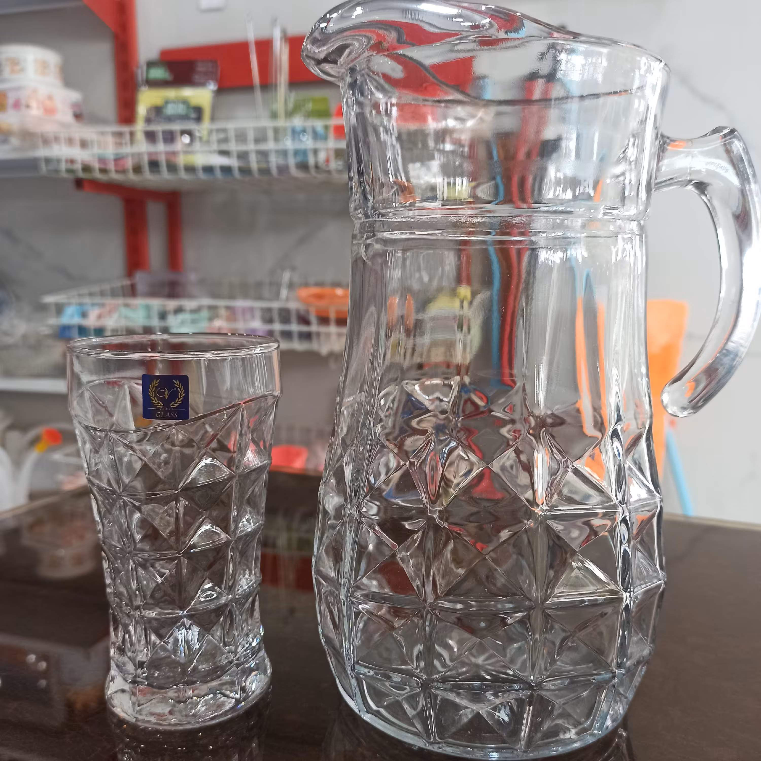 پارچ و لیوان 