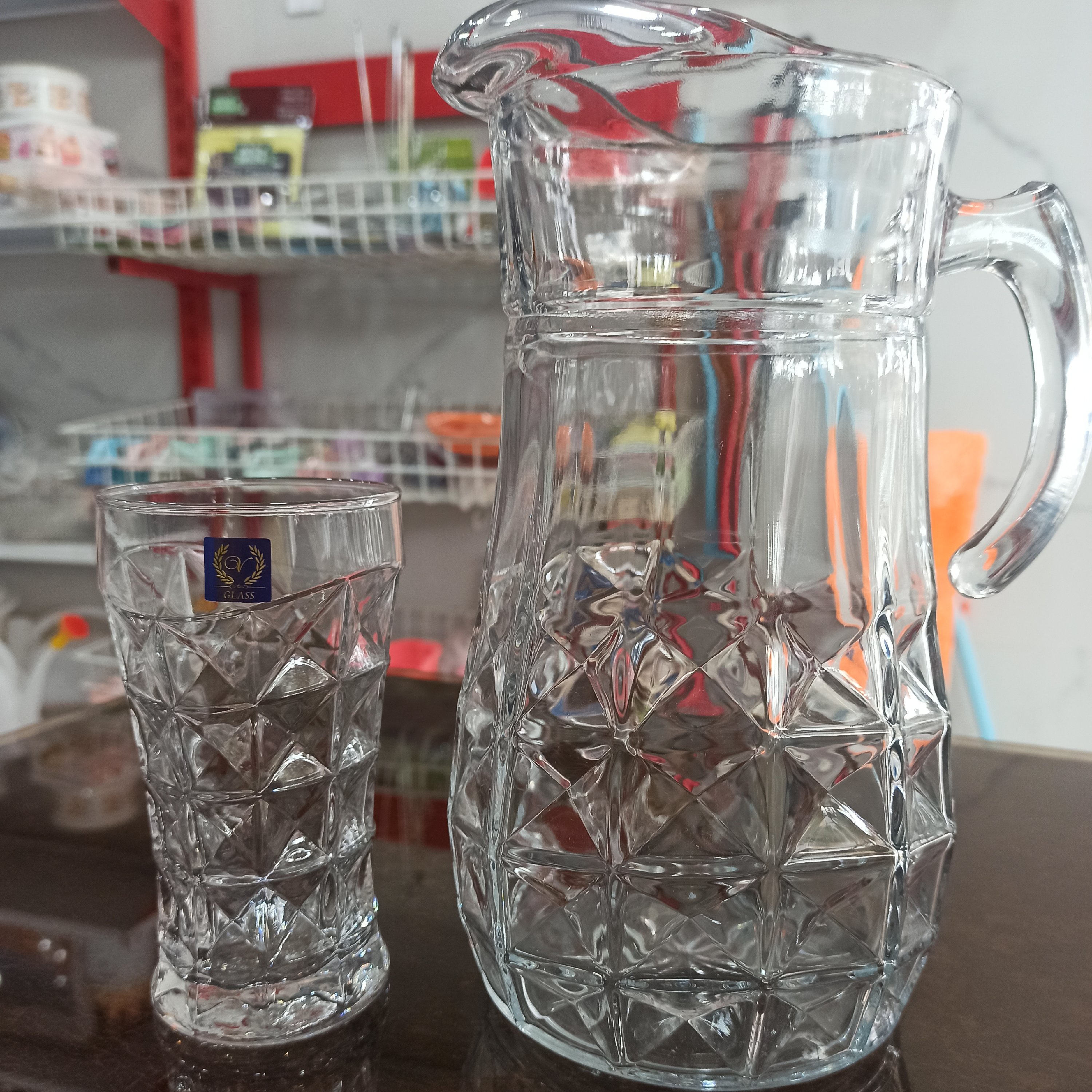 پارچ و لیوان