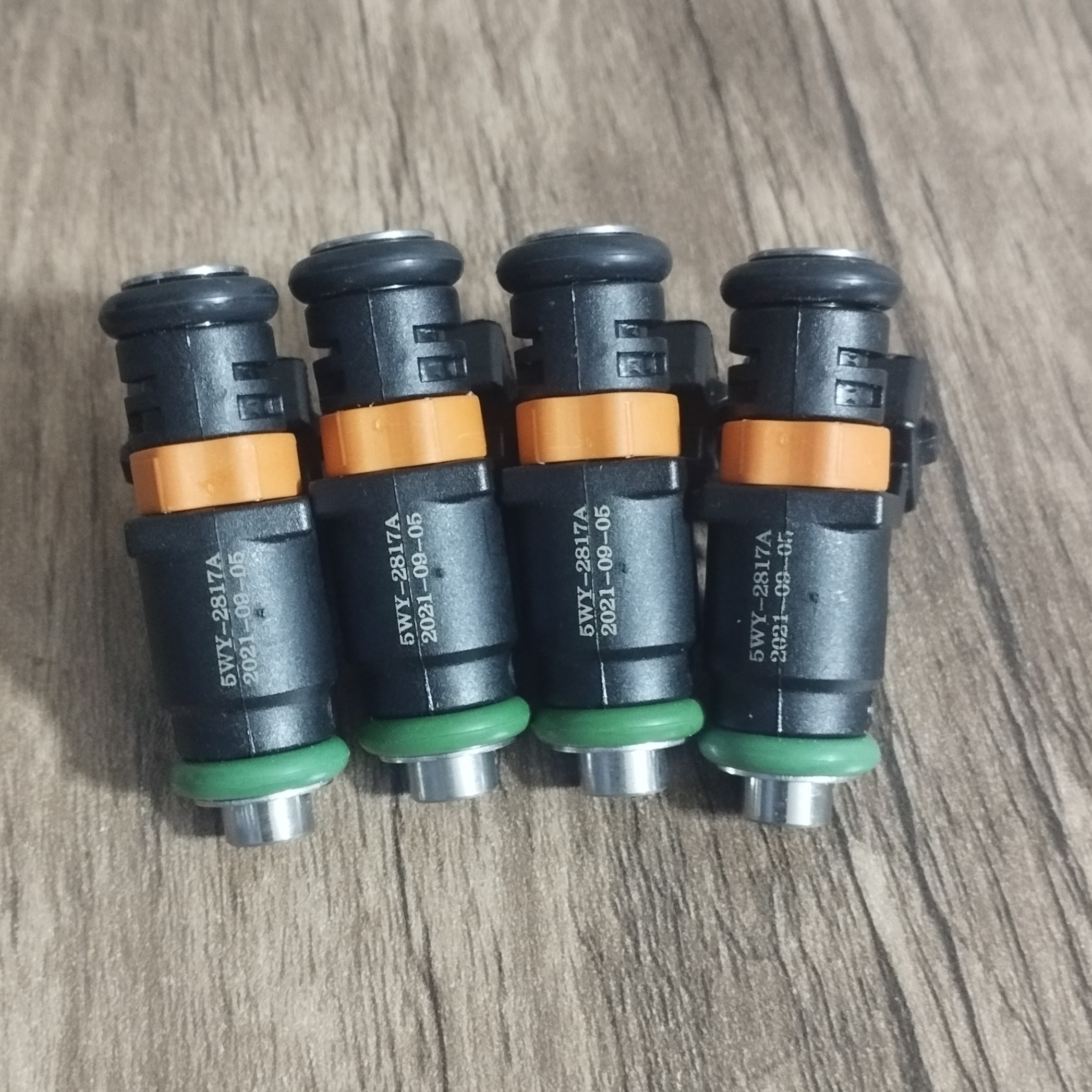 سوزن انژکتور  کوتاه سمند 405 پارس موتور XU7  سیستم سوخت رسانی زیمنس 6سوراخ(4عدد)