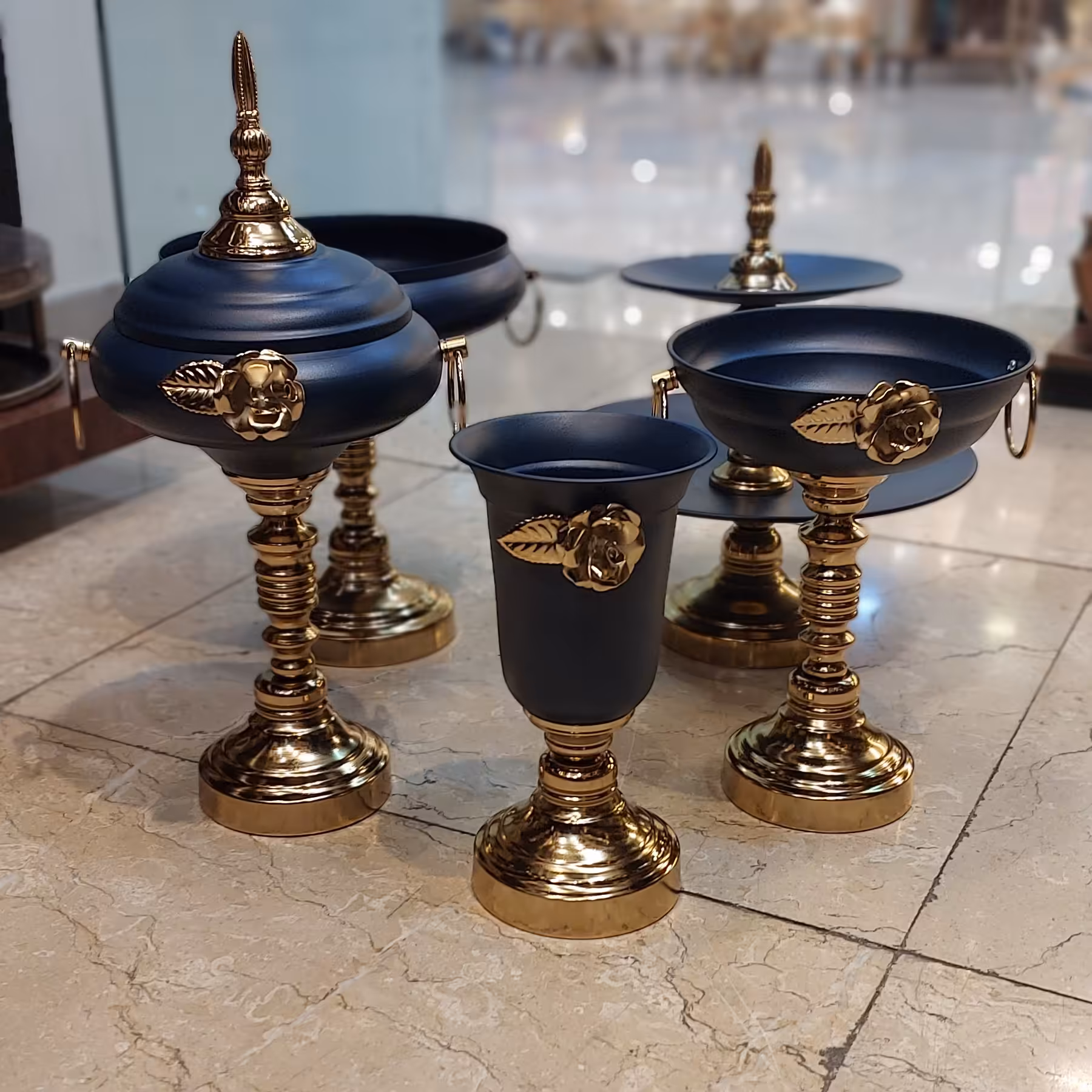 سرویس پذیرایی پایه بلند گل رز  سورمه ای استاتیک پایه فورتیک 