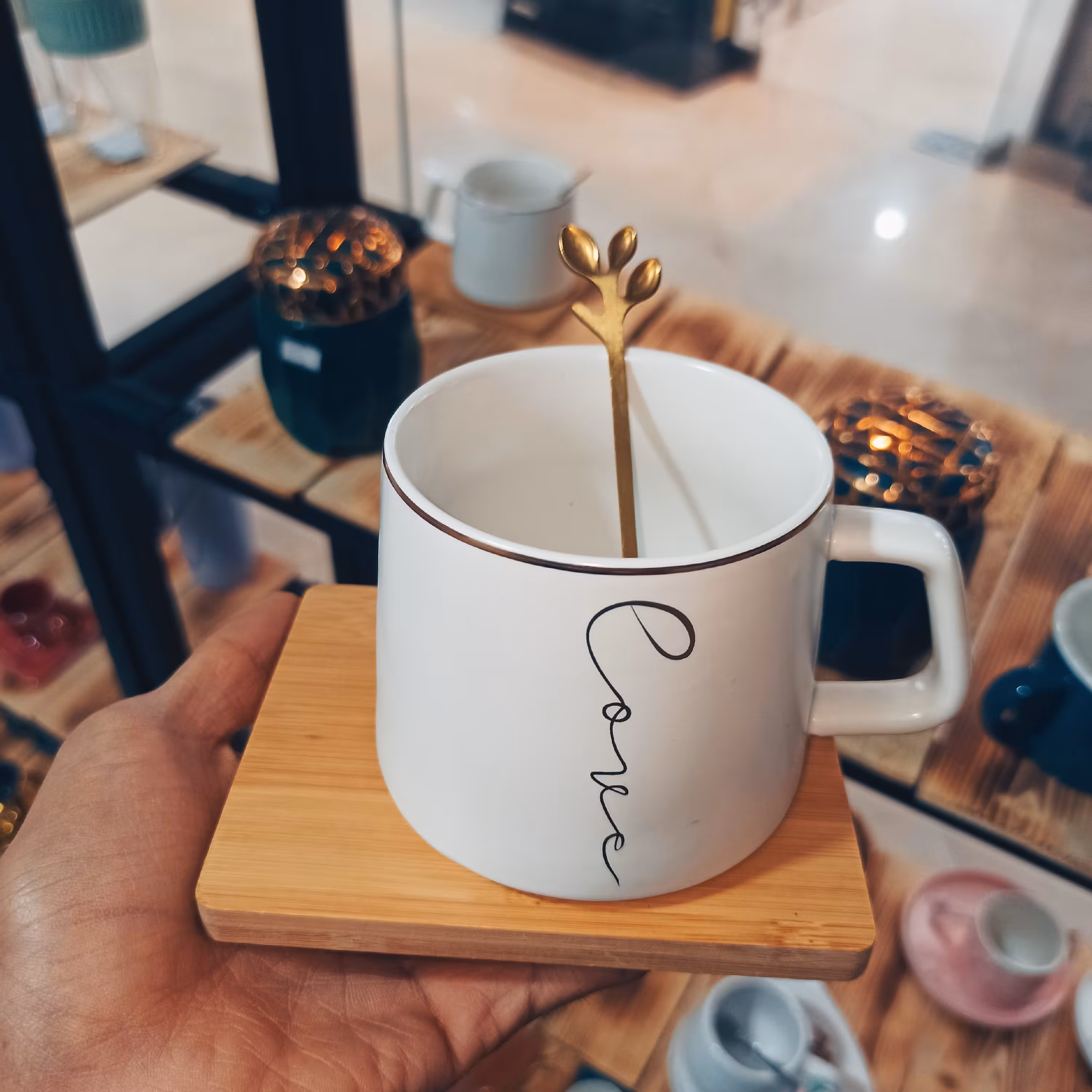 ماگ و زیر لیوانی زیره چوب بامبو لب طلا