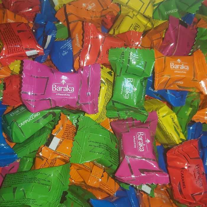 شکلات باراکا طعم و رنگ های  متفاوت