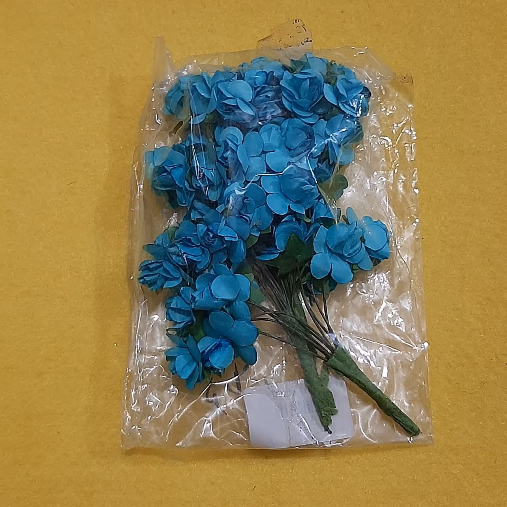 گل کاغذی آبی. بسته چهار دسته ای. 
