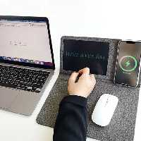 موس پد و شارژر بی سیم با صفحه یادداشت