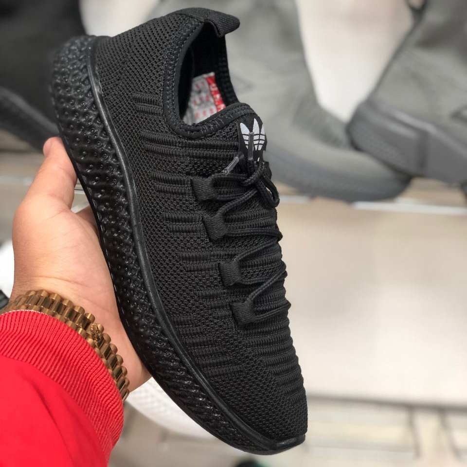 کفش بافتی رانینگ آدیداس