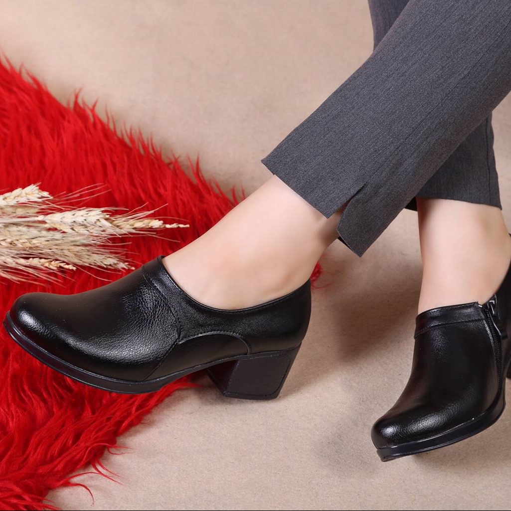 کفش زنانه طبی اداری