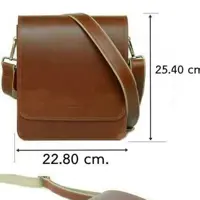 کیف پستچی چرم طبیعی و دست دوز تیاراچرم مشهد