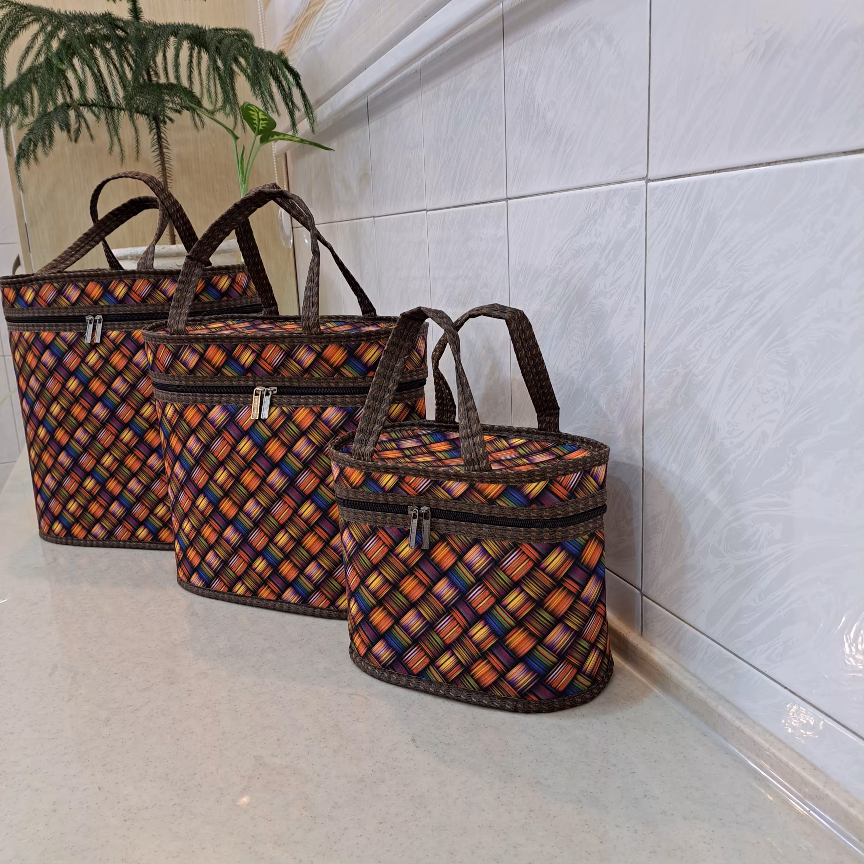 جافلاسکی.سرویس سه تکه جافلاکسی.سرزیپ فلزی.نوار خاویار.لمینت فوم. کد3