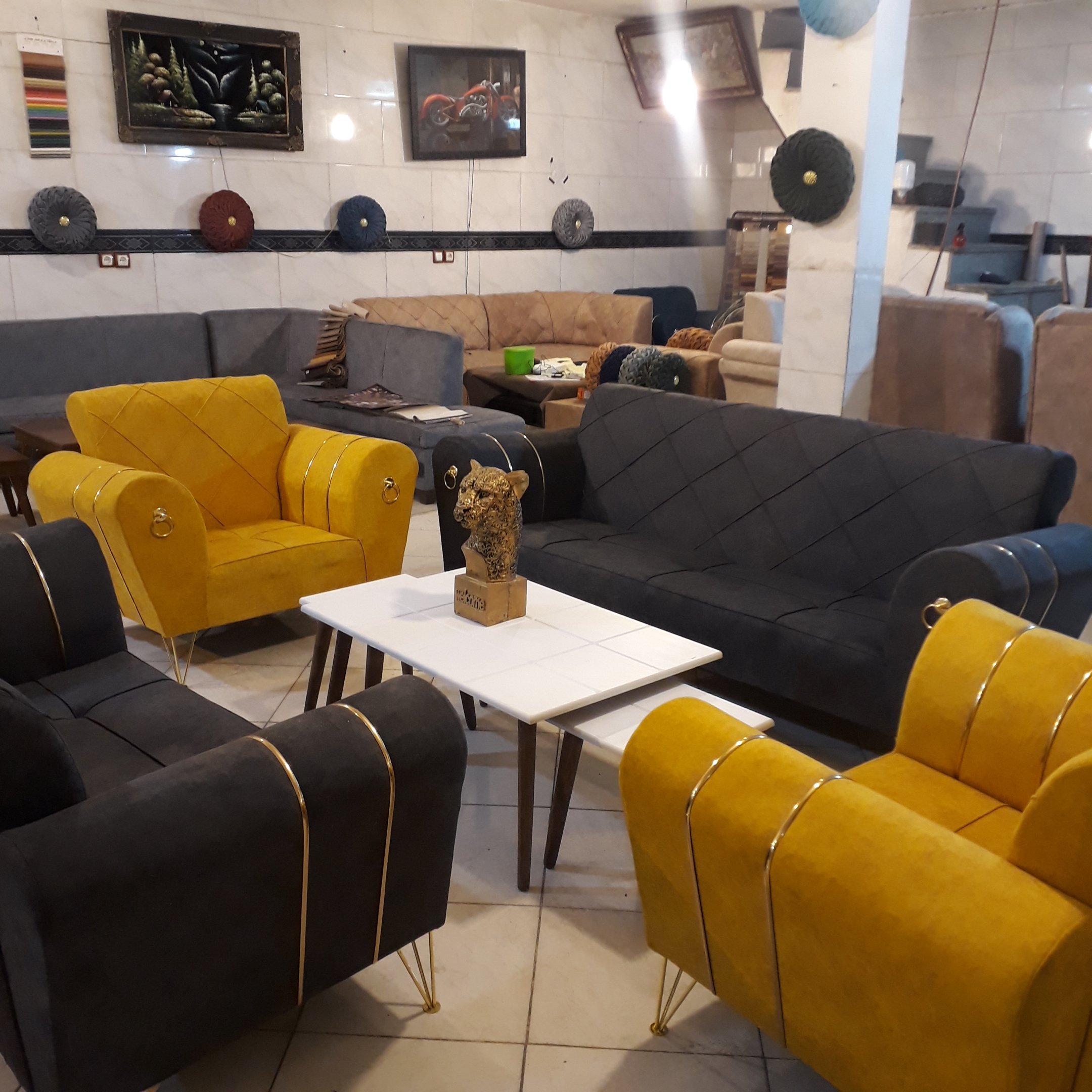 مبل اسکارلت راحتی کانادایی