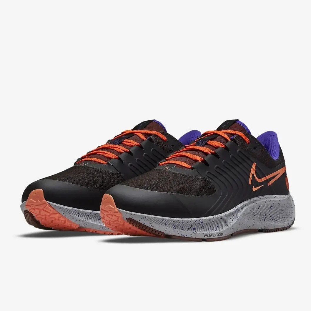 686 کتونی نایک اورجینال مردانه رنگ خاص مناسب ورزش و پیاده روی Nike original