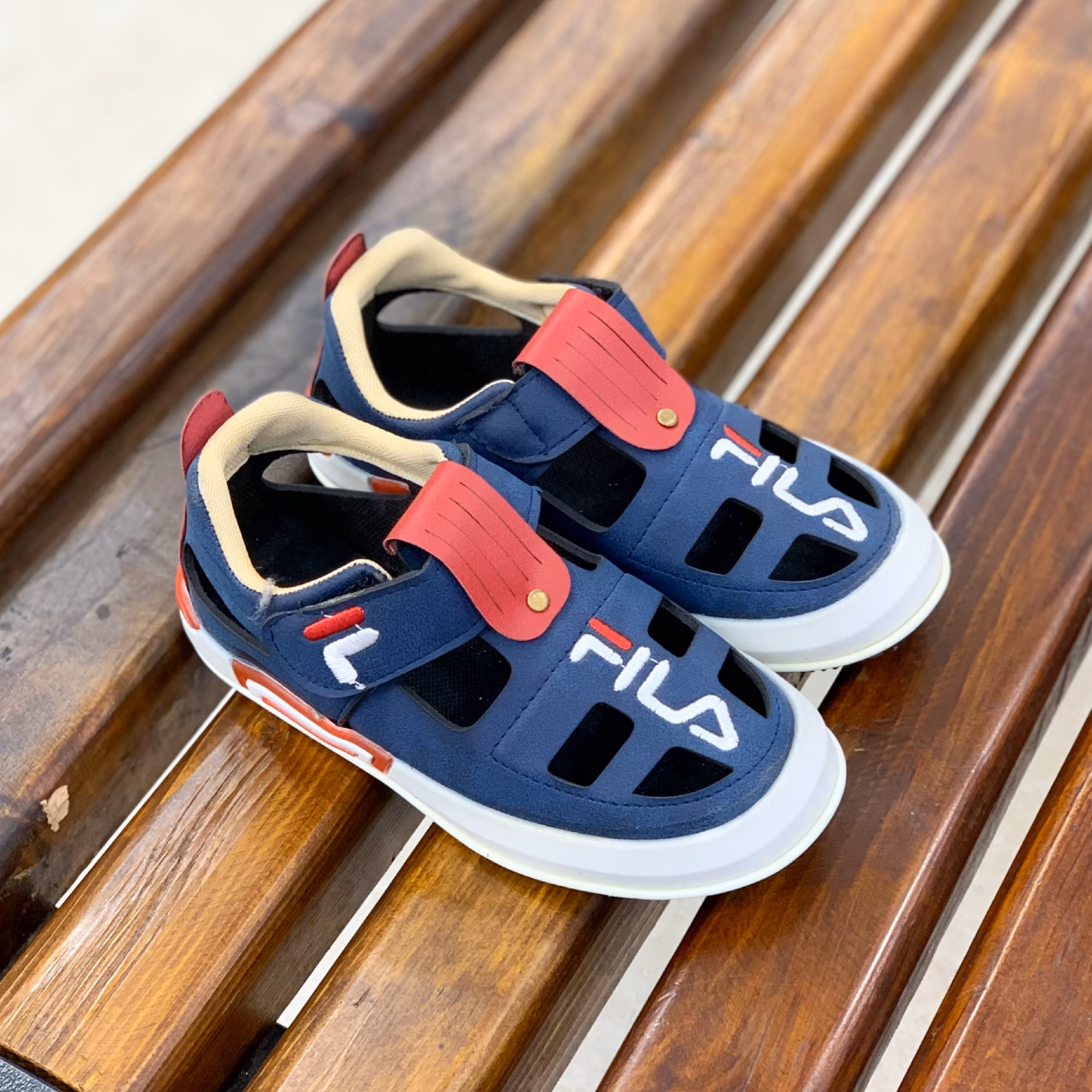 کفش تابستانی پسرانه سایز  30