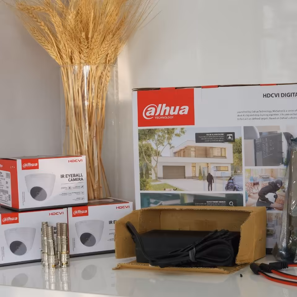 دوربین برند داهوا