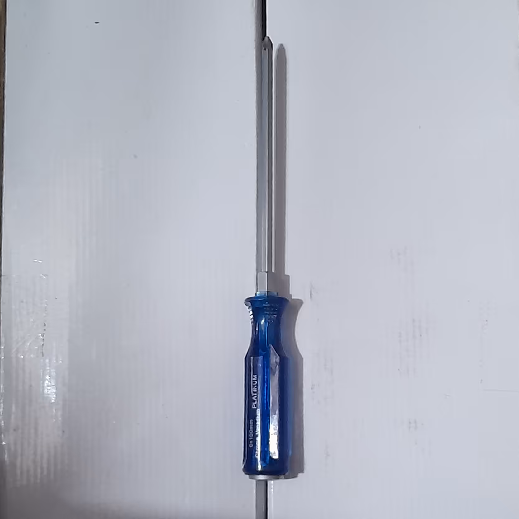 پیچ گوشتی ضربه خور چهار سو ارسال رایگان فقط با خرید 100هزار تومان 