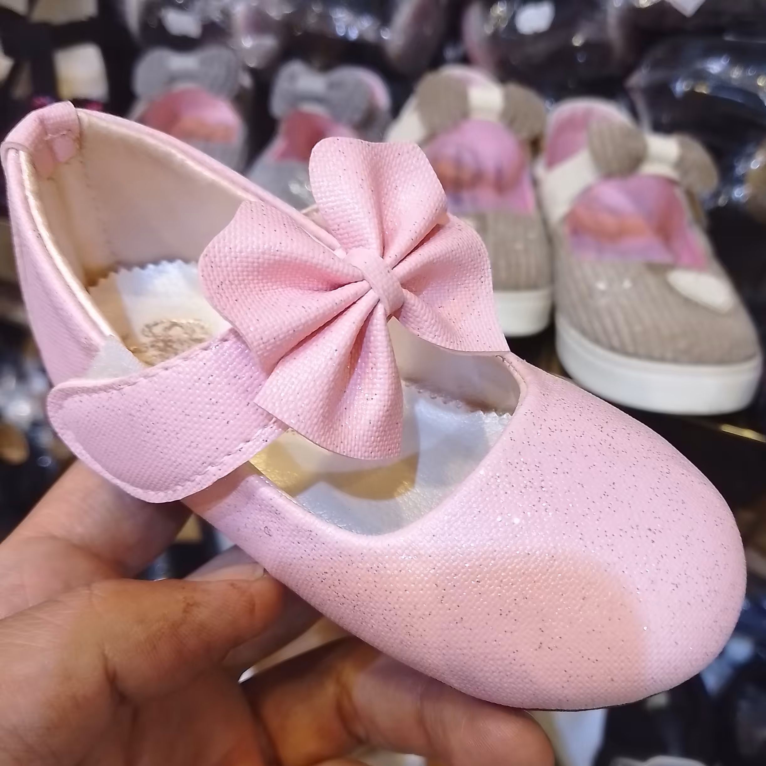 کفش بچه گانه مجلسی..سایز 22 تا 25.(تعویض سایز رایگان )