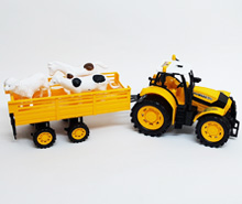 تراکتور مزرعه با حیوانات