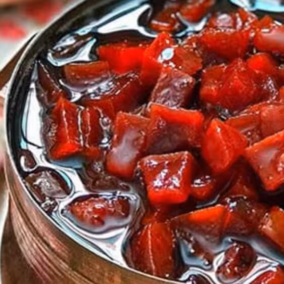 مربای به اصل اصفهان درجه یک  (از محصول درشت که بر خلاف محصول ریز آبدار تر،شیرین تر ،معطر تر و خوش طعم تر است)