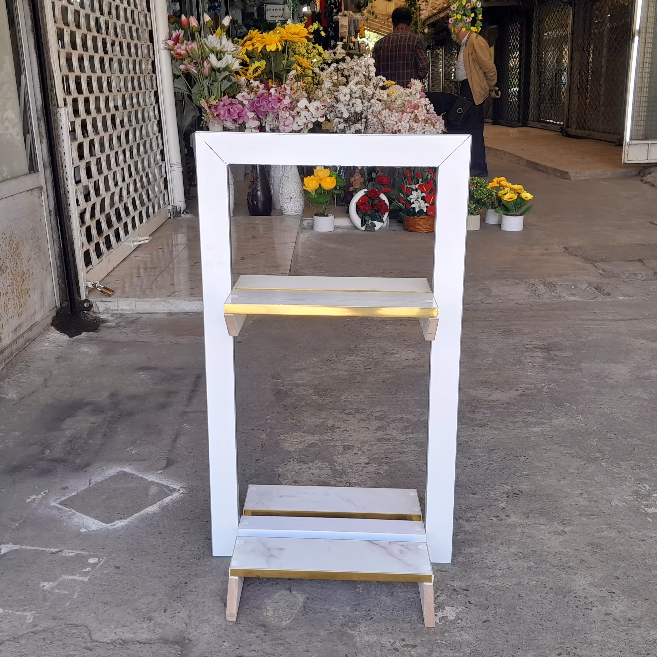 استند 2طبقه