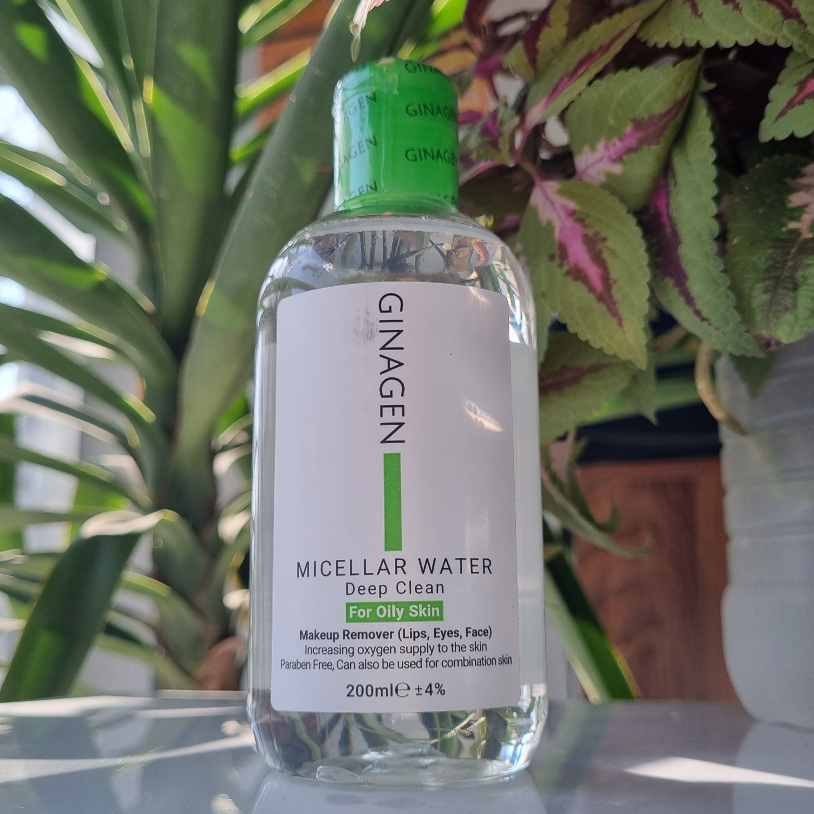 محلول پاک کننده آرایش ژیناژن مخصوص پوست چرب MICELLAR WATER
