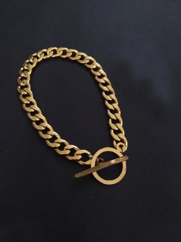 دستبند استیل اسپرت کارتیه با قفل تی