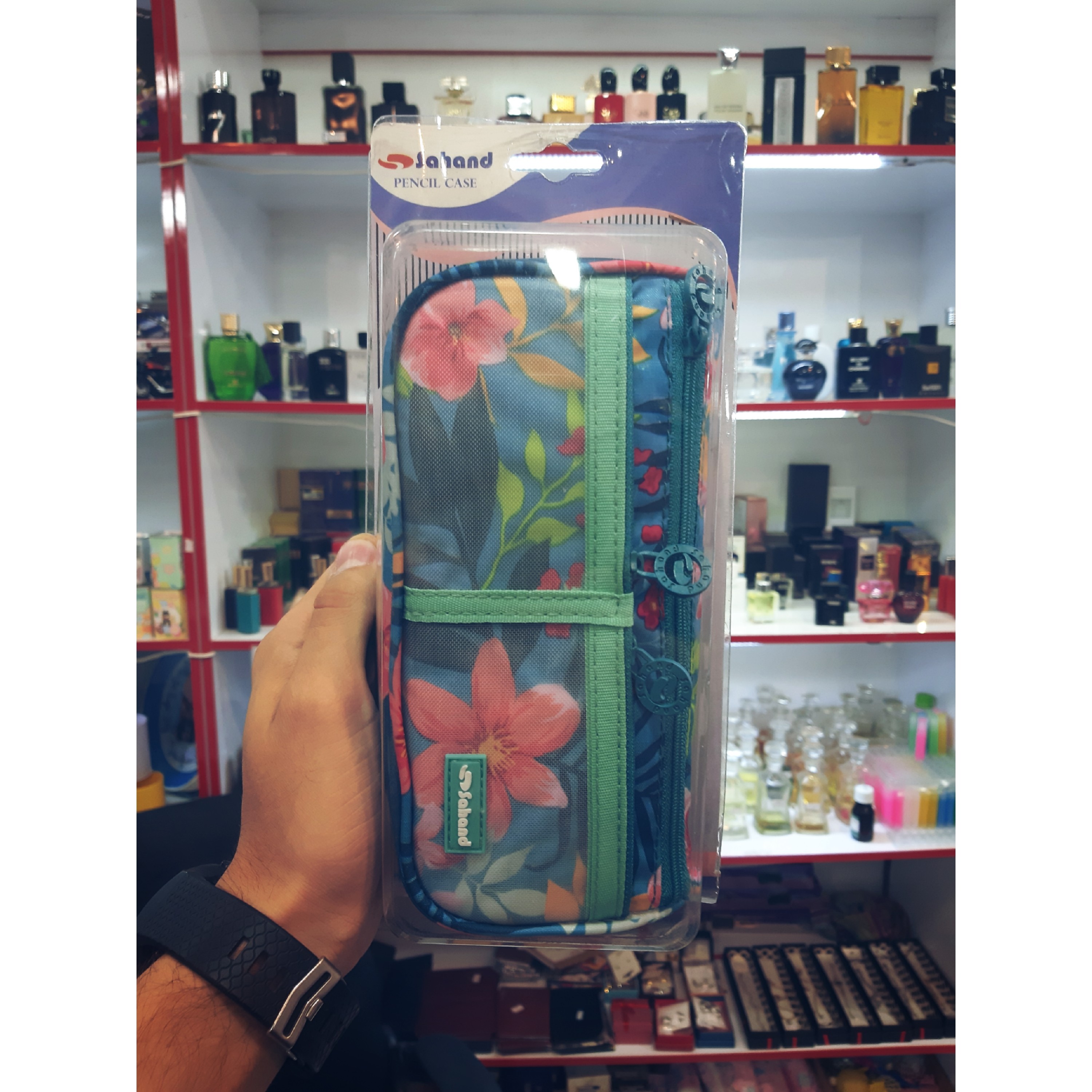 جامدادی sahand بزرگ بسیار  باکیفیت شیک فانتزی کیفیت عالی درجه یک جادار خاص