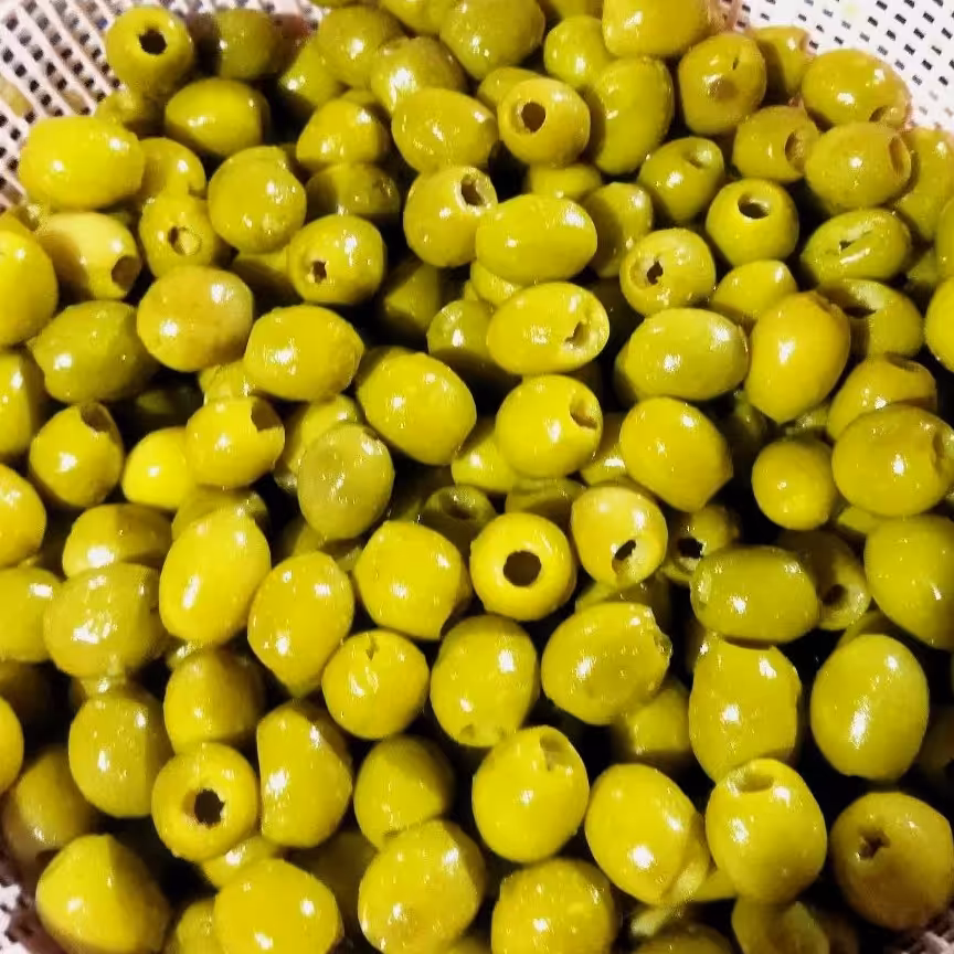 زیتون بی هسته سوپرویژه وزن یک کیلو 