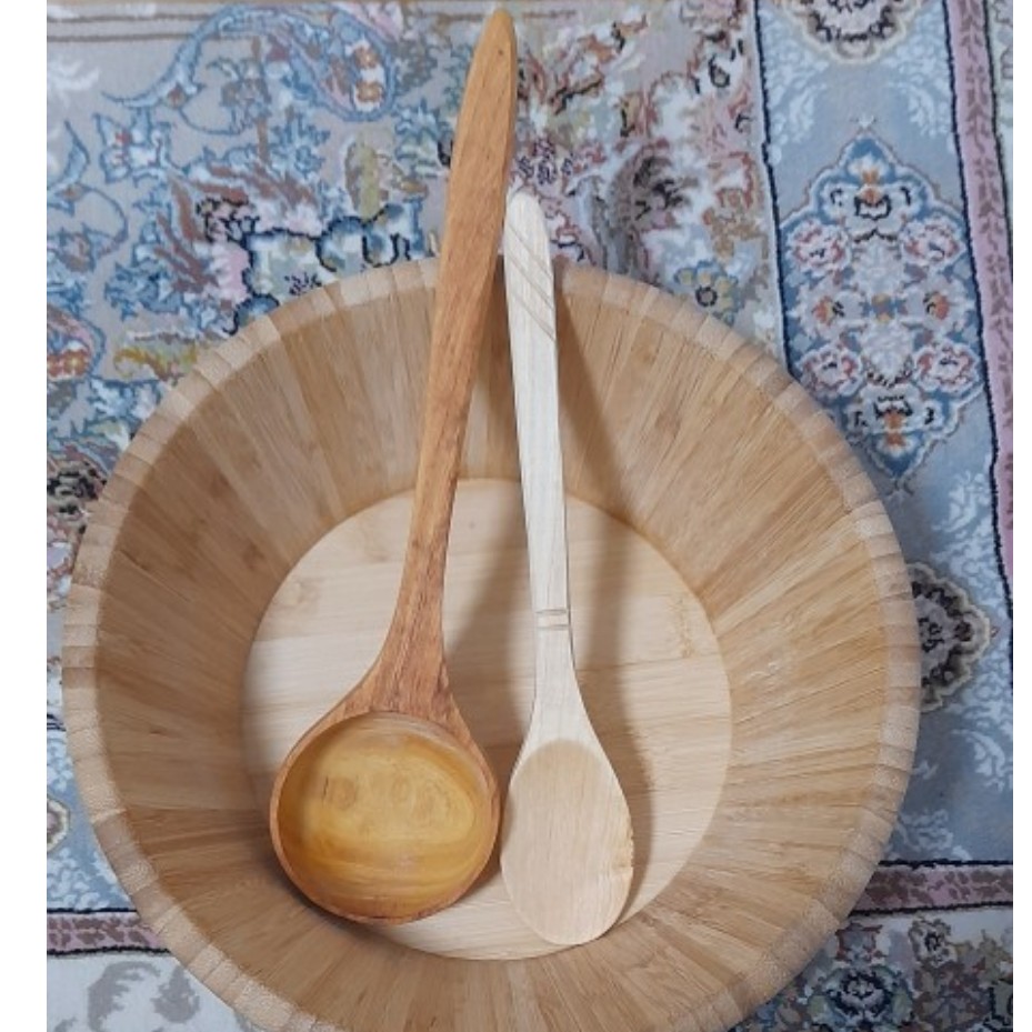 ملاقه و قاشق چوبی