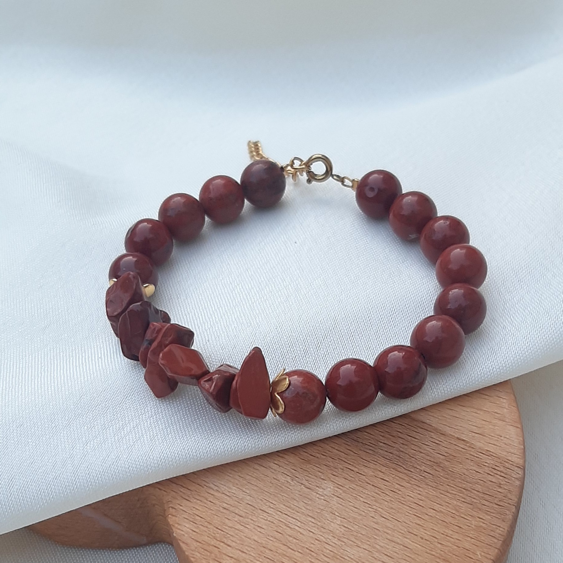 دستبند جاسپر قرمز درجه یک 