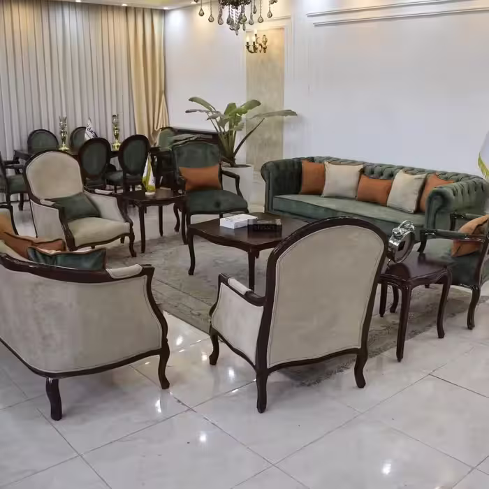 مبل ابزاری فرانسوی.