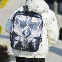 کوله پشتی   moon knight  جنس  مخمل کوبیده BK0052