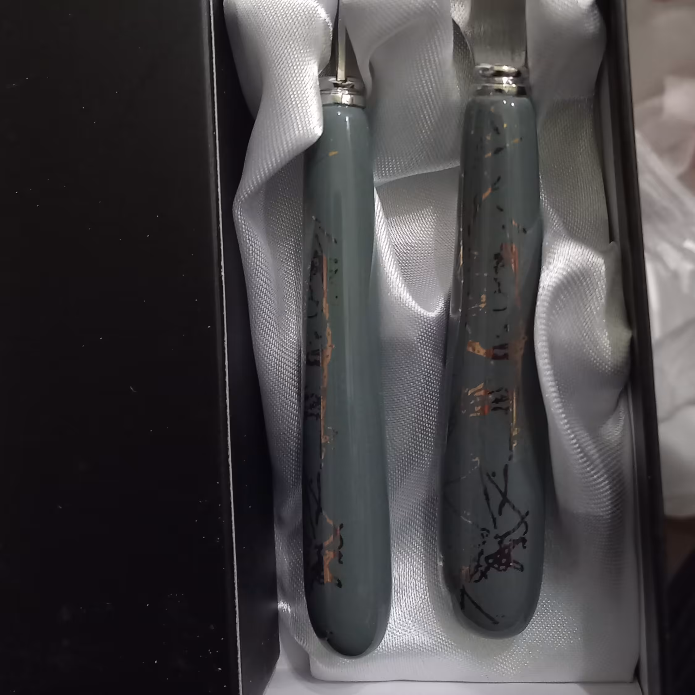 کارد و چنگال  دسته سرامیک 