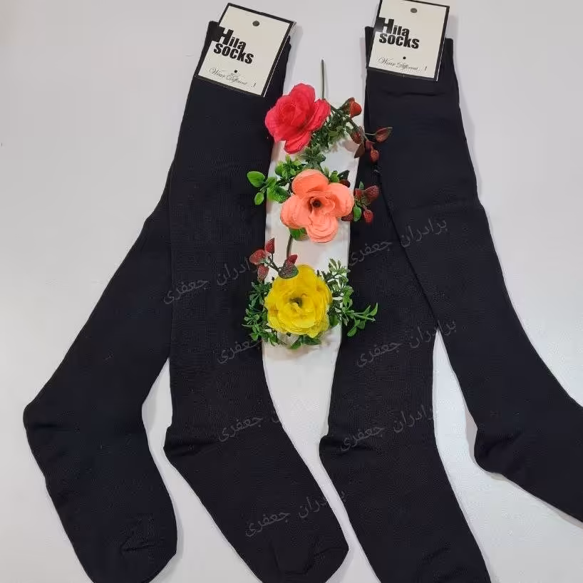 جوراب ضخیم 40 سانتی تقریبا تا زانو مناسب فصل سرما رنگ مشکی