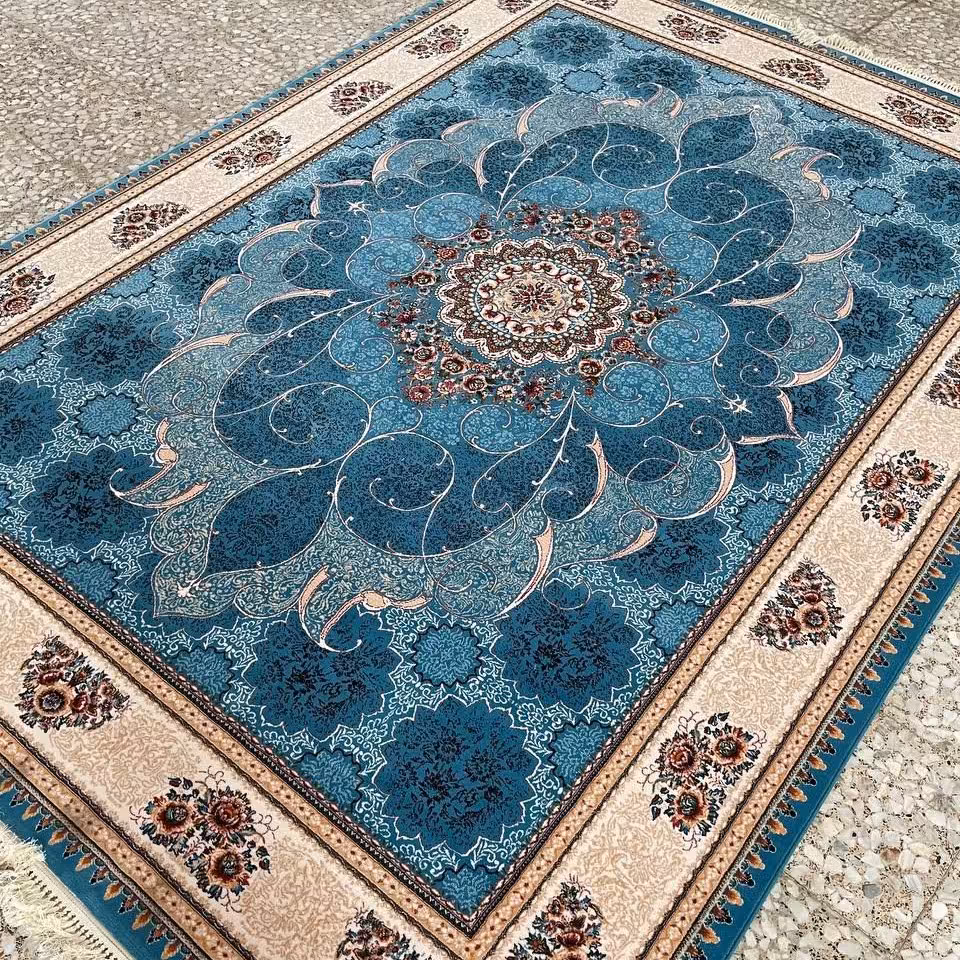 فرش 700 شانه اصل  نقشه چکاوک آبی  6 متری تراکم 2550 