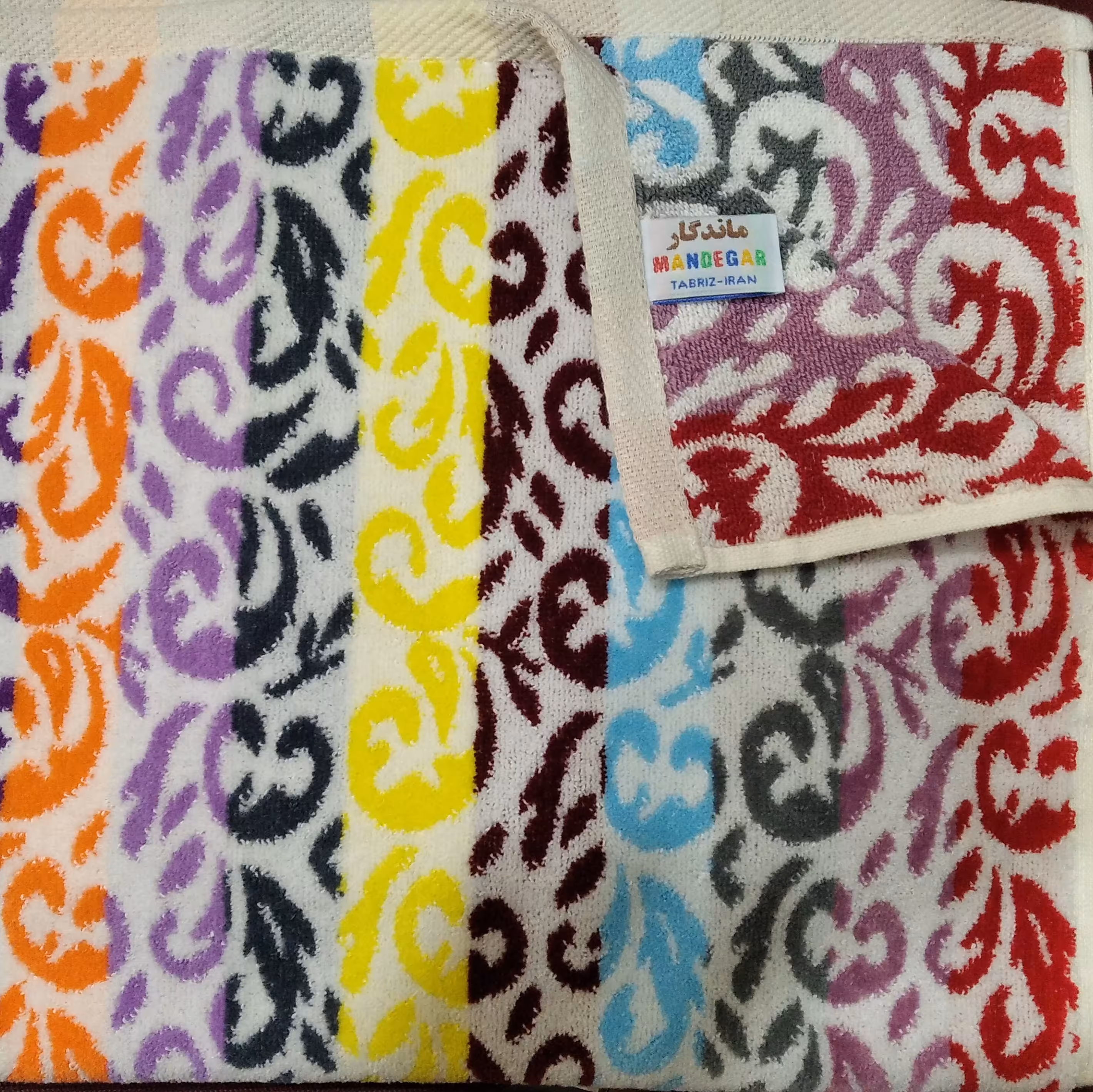 حوله دست و صورت ماندگار طرح گل