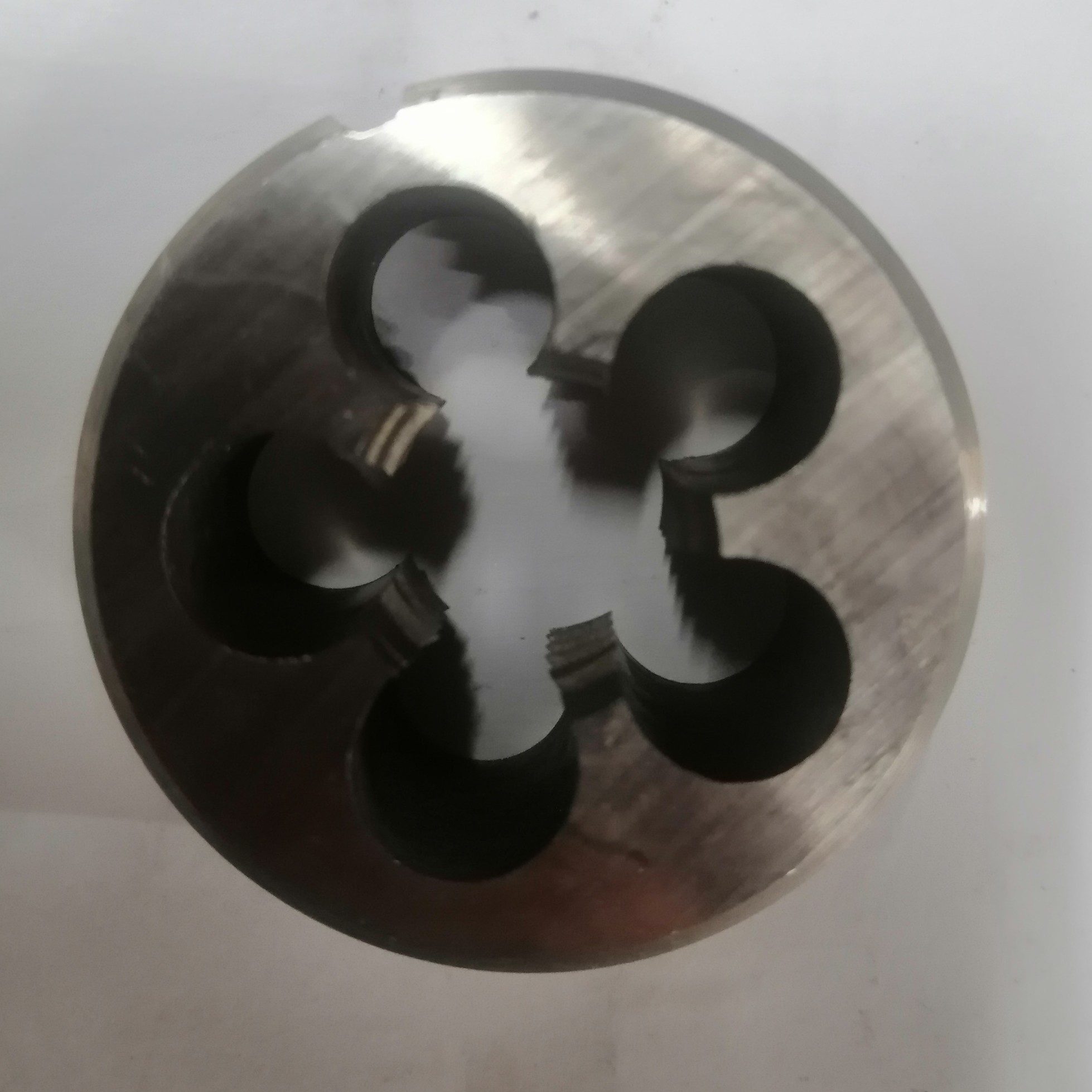 حدیده 12 در گام 1